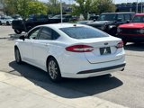 Used 2017 Ford Fusion SE w/ Fusion SE Technology Package image 6