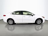Used 2022 Toyota Corolla LE image 3