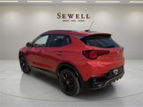 Used 2024 Buick Encore GX Sport Touring image 3