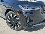 New 2024 Lincoln Nautilus Reserve w/ Jet Appearance Package (87T) image 2