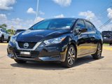 Used 2022 Nissan Versa SV image 2