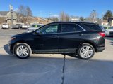 Used 2021 Chevrolet Equinox Premier image 2