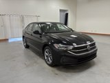 Used 2022 Volkswagen Jetta SE image 2