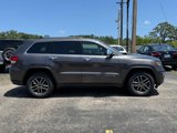 Used 2020 Jeep Grand Cherokee Limited image 2
