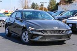 New 2025 Hyundai Elantra SE image 2