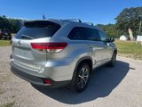Used 2019 Toyota Highlander XLE image 5