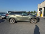 Used 2018 Toyota Highlander XLE image 4
