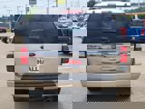 Used 2017 Ford Expedition XLT image 5