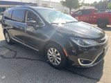 Used 2018 Chrysler Pacifica Touring-L image 4