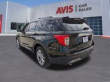Used 2023 Ford Explorer Limited image 3