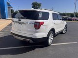Used 2017 Ford Explorer XLT w/ Equipment Group 202A image 4