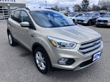 Used 2017 Ford Escape SE w/ Equipment Group 201A image 4
