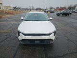 New 2025 Kia K4 LXS image 2