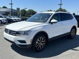 Used 2021 Volkswagen Tiguan SE image 3