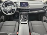 Used 2024 Nissan Rogue S image 5