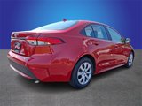 Used 2021 Toyota Corolla LE image 4