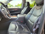Used 2015 Cadillac Escalade Luxury image 2