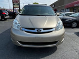 Used 2009 Toyota Sienna XLE Limited image 2