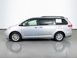 Used 2014 Toyota Sienna L image 3