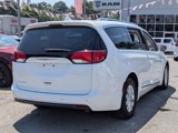 Used 2018 Chrysler Pacifica Touring-L image 5