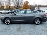 Used 2017 Ford Fusion SE w/ Fusion SE Technology Package image 2