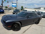 Used 2019 Dodge Challenger SXT image 3