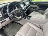 Used 2019 Toyota Highlander Limited image 4