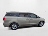 Used 2015 Kia Sedona LX image 4