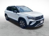 Certified 2023 Volkswagen Taos SE w/ Panoramic Sunroof Package image 3