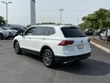 Used 2020 Volkswagen Tiguan SE w/ Panoramic Sunroof Package image 6