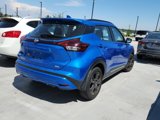 Used 2023 Nissan Kicks SR image 3