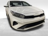 Used 2022 Kia Forte LXS w/ LXS Technology Package image 2