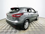 Used 2022 Nissan Rogue Sport SV image 3