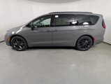 New 2025 Chrysler Pacifica Limited image 4