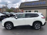 Used 2021 Nissan Rogue SV image 2