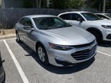 Used 2020 Chevrolet Malibu LS image 2