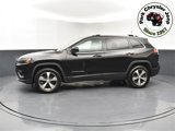Used 2021 Jeep Cherokee Limited image 3