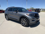Used 2023 Ford Explorer ST-Line image 2