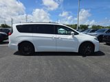 Used 2021 Chrysler Pacifica Touring-L w/ S Appearance Package image 2
