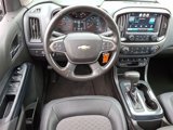 Used 2015 Chevrolet Colorado Z71 image 2