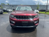 Used 2022 Jeep Grand Cherokee Limited image 3