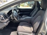 Used 2020 Toyota Camry LE image 2