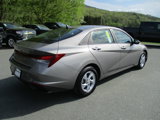 Used 2021 Hyundai Elantra SE image 5