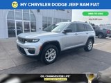 Used 2023 Jeep Grand Cherokee Limited image 2