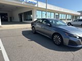 Used 2023 Nissan Altima 2.5 SV image 5