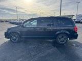 Used 2017 Dodge Grand Caravan SXT image 6
