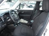 Used 2017 Jeep Renegade Altitude image 2
