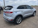 Used 2018 Lincoln MKC Select w/ Select Plus Package image 4