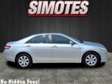 Used 2010 Toyota Camry LE image 2