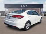 Used 2017 Kia Forte LX image 3
